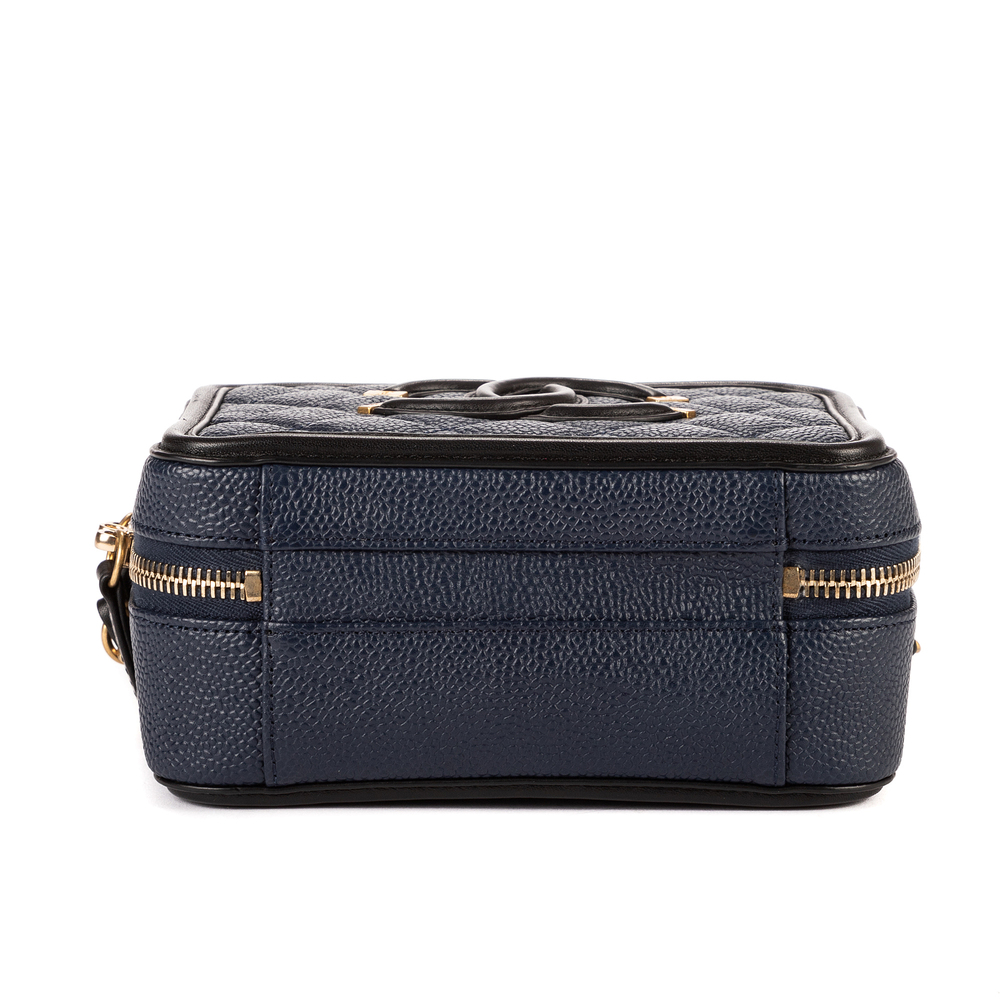 Chanel Ltd. Ed. Filigree Vanity Case - Picture 6 of 11